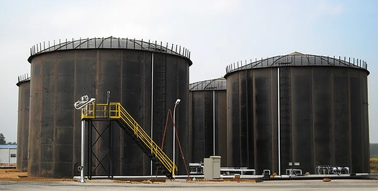 Asphalt Storage Tank