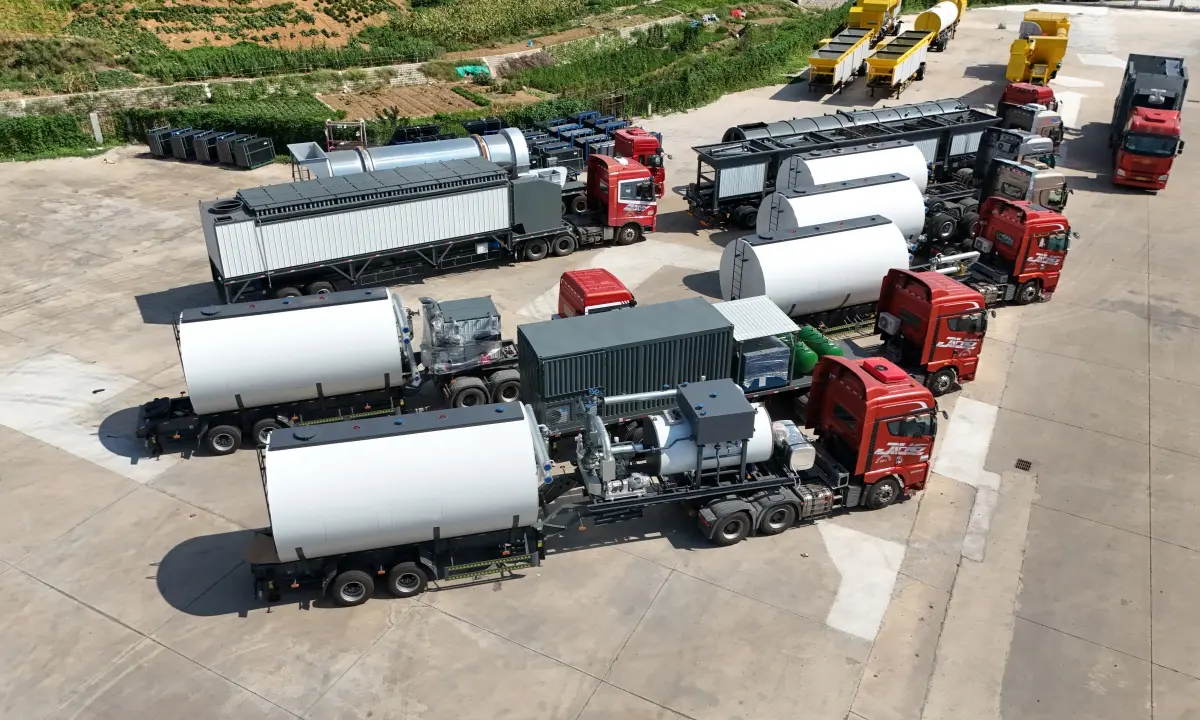 Transportation Phase of T-Type Mobile Batch Asphalt Mixing Plant