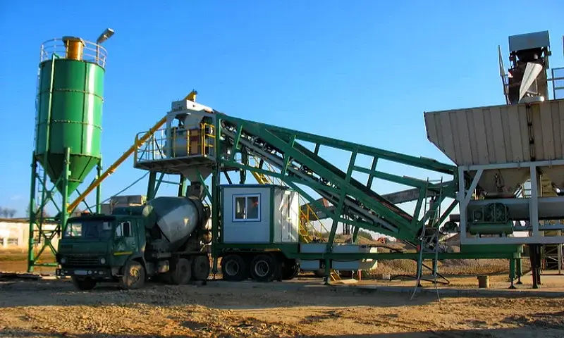 Mobile concrete batching plant (1)