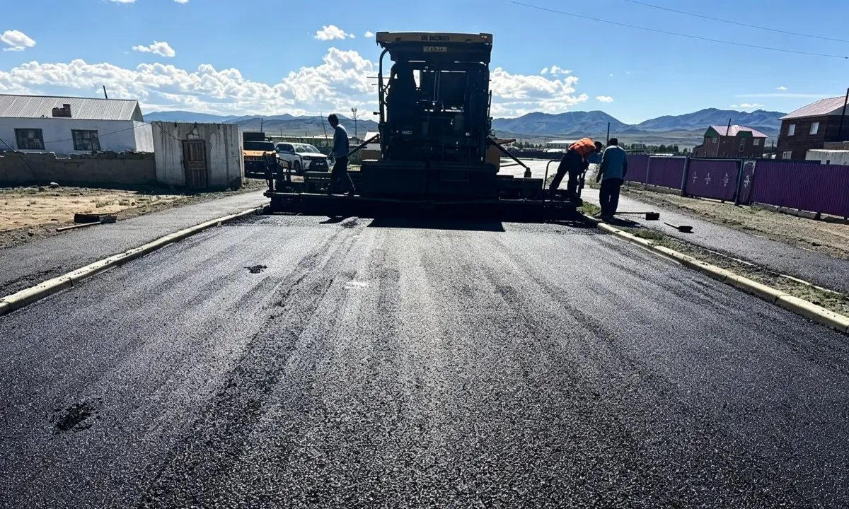 Thickness of the Asphalt Paving Layer