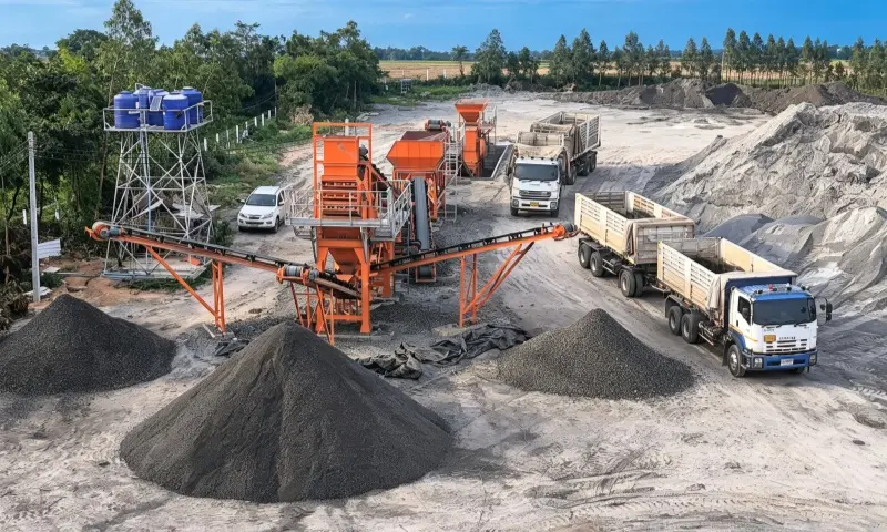 Planta de trituración estacionaria de RAP para un proyecto de reciclaje de asfalto a gran escala.